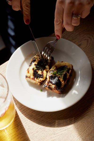 family sunday lunch chalke valley pub