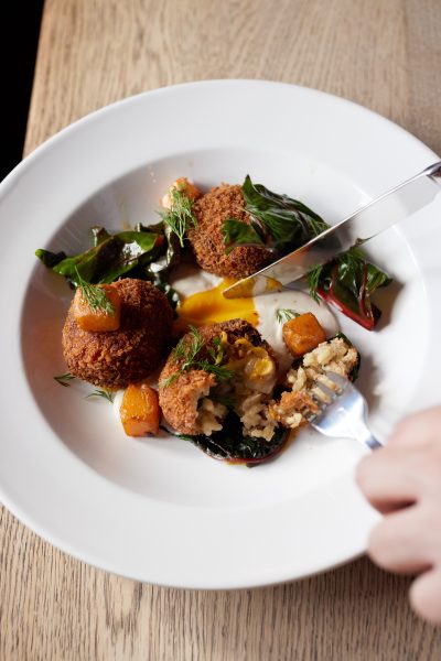 queens head dishes and menu wiltshire