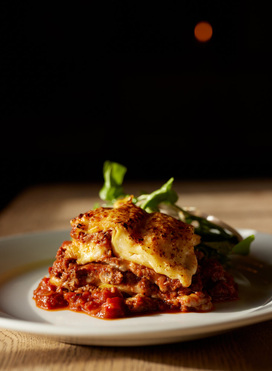 queens head broad chalke seasonal plates