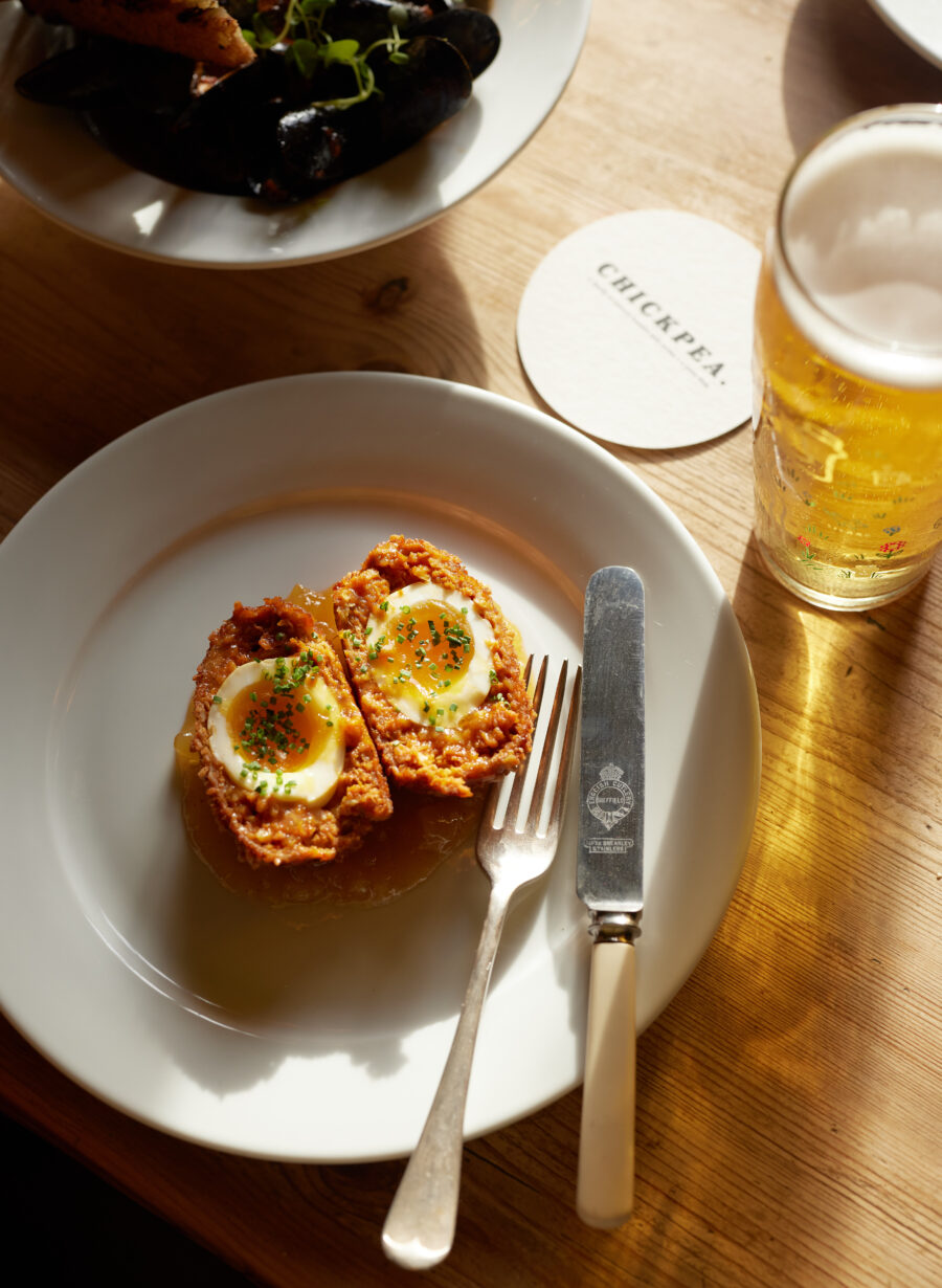 traditional seasonal pub food queens head