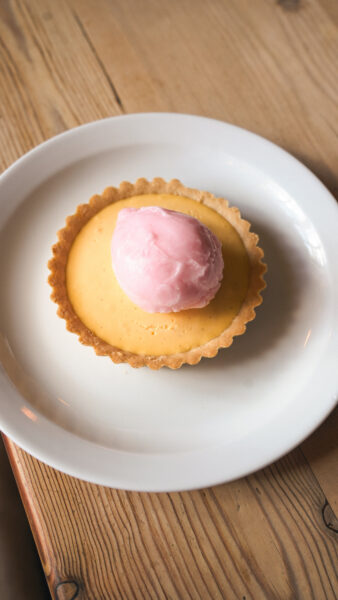 Spring menu at The Queen's Head in Broad Chalke, Wiltshire.